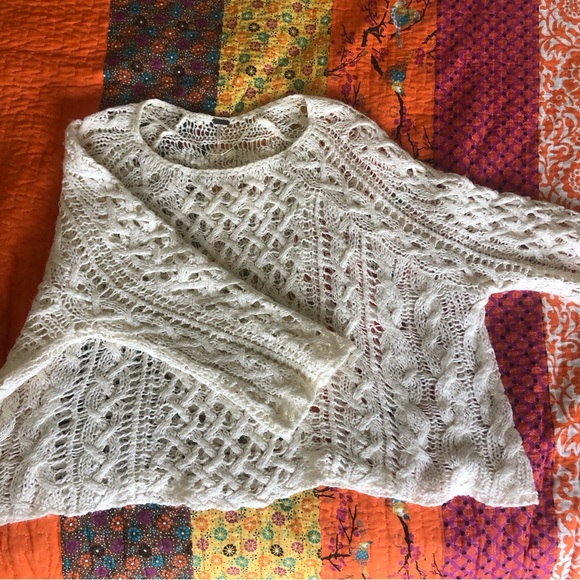 Free People Sweaters - Free People beautiful cream crocheted sweater